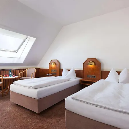 Trip Frankfurt 3*