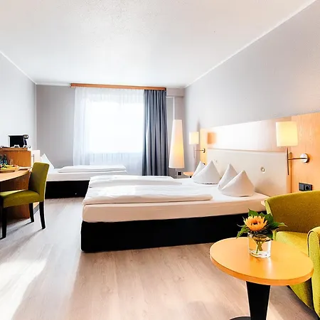 Trip Frankfurt 3*