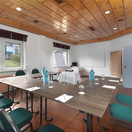 Trip Frankfurt Hotel 3*