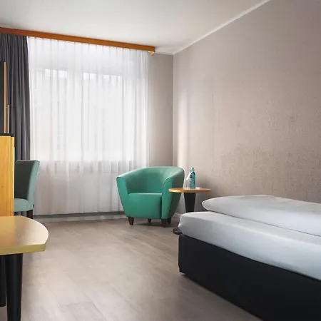 Trip Frankfurt 3*